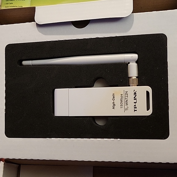 TPLink Moldel# TL-WN722N, 150Mbps High Gain Wireless USB Adapter v1.8 - Picture 7 of 9